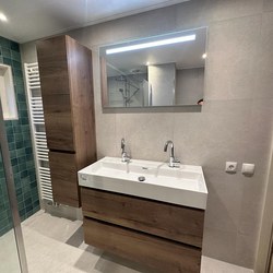 Moderne warme badkamer renovatie in Almere 05