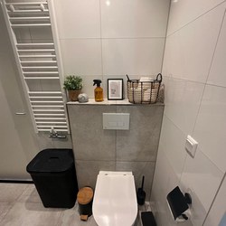 Nieuwe gerenoveerde badkamer in Almere Buiten 10